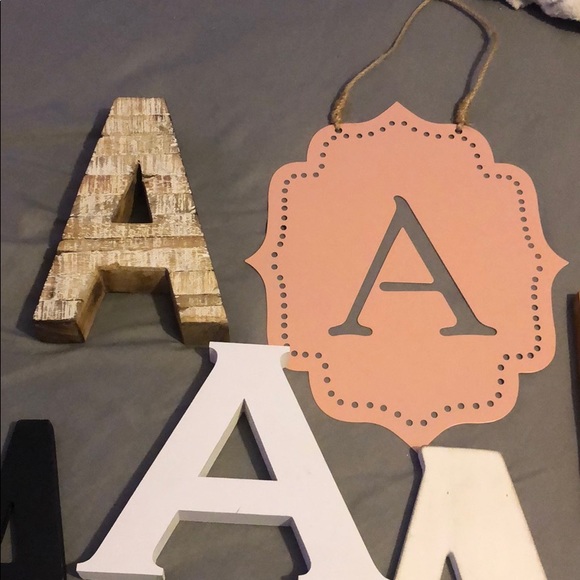 Initial Signs, letter A - Picture 3 of 4